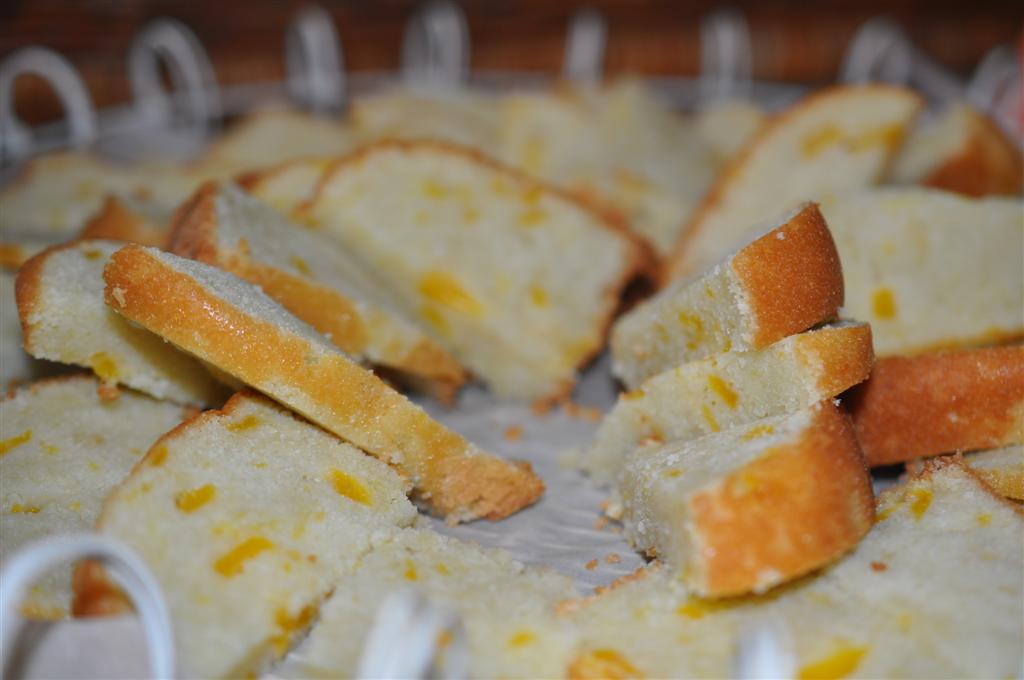 Dallas Garden Party Fresh Peach Pound Cake Slices