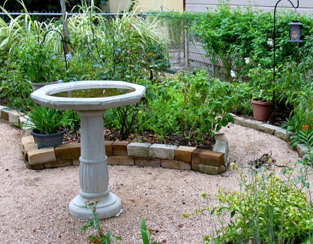 burke-garden-pic-program